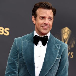 Gentleman! So süß kümmert sich Jason Sudeikis um Freundin