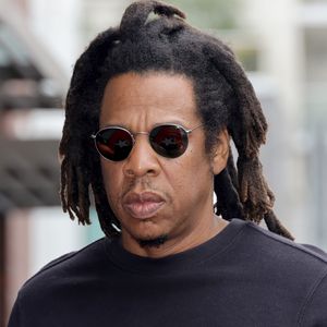 Jay-Zs angeblicher Sohn zieht wegen DNA-Test vor Gericht!