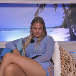 Nur am Meckern: "Love Island"-Fans sind von Jeanine genervt!