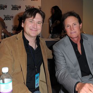 Bruce Jenner mit großer Narbe auf der Wange