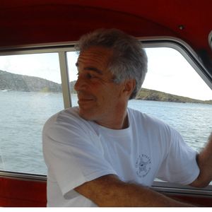 Für bessere Klickzahlen: Epstein-Insel zieht Influencer an