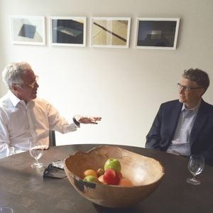 Bill Gates nennt die Zeit mit Jeffrey Epstein großen Fehler