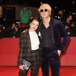 Jella Haase und Co.: Die Looks der Berlinale-Eröffnung 2022