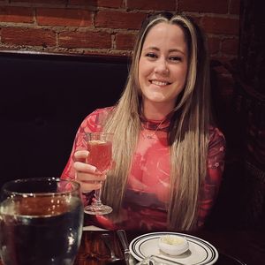 Jenelle Evans feiert wilde Scheidungsparty im Stripklub