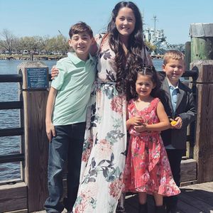Schulverweis und Feuer: So geht es "Teen Mom"-Jenelles Kids