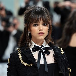 Jenna Ortega fühlt sich in den sozialen Medien oft unsicher