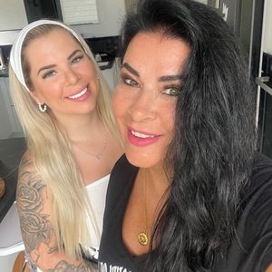 Doch dicke Luft? Jenny und Iris Klein entfolgen sich im Netz