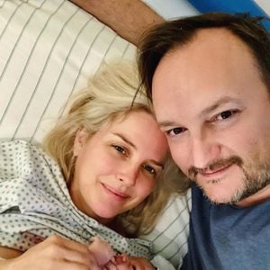 Name schon verraten: Jennifer Knäbles Sohn ist auf der Welt!