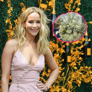 Von ihrem Verlobten? JLaw mit XXL-Blumenstrauß überrascht!