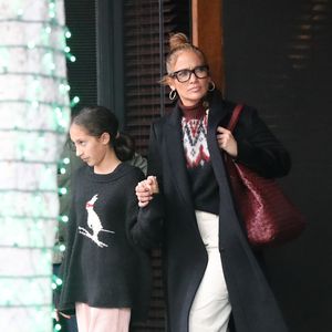 Seit "Hustlers"-Premiere: Jennifer Lopez' Looks total brav