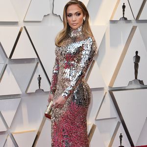 Am Set: J.Lo feiert "Jenny From The Block"-Look-Comeback!