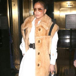 Böser Shitstorm: Hier trägt Jennifer Lopez einen echten Pelz