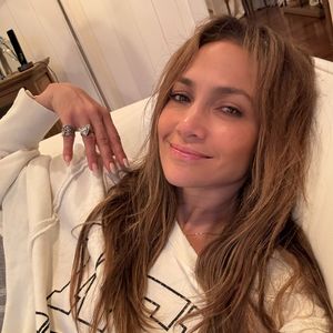 Verlobungsring statt Ehering: Setzt J.Lo hier ein Zeichen?