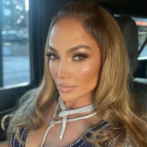 Shitstorm: J.Lo wird für eigene Cocktail-Marke kritisiert!
