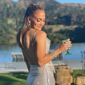 Wow! Jennifer Lopez präsentiert Hammer-Body nach Feiertagen