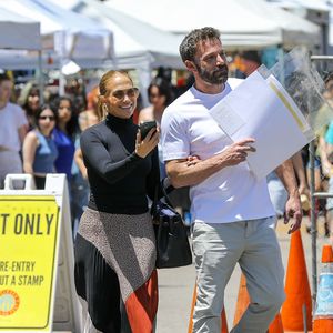 Schön normal! Jennifer Lopez und Ben Affleck auf Flohmarkt
