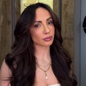 Jennifer Saro, Januar 2025