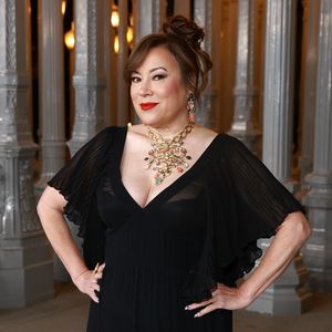 Jennifer Tilly glänzt bei ihrem "The Real Housewives"-Debüt