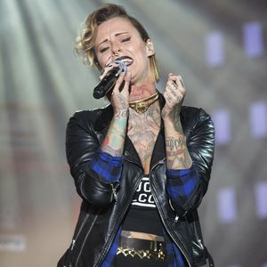 Zicken-Alarm! Jennifer Weists absurder Ausraster