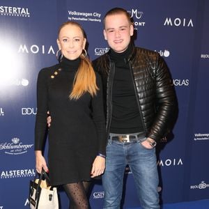 "Dancing on Ice"-Ersatz: Was macht Jenny Elvers' Sohn jetzt?