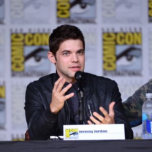 Endlich da! "Supergirl"-Star Jeremy Jordan ist Papa geworden
