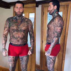 Bye, Sixpack: UK-Männermodel schiebt 114 Kilo Lockdown-Frust