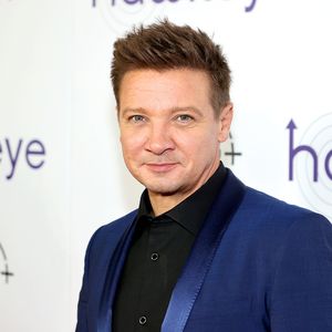 Bei schwerem Unfall: Jeremy Renner hat viel Blut verloren