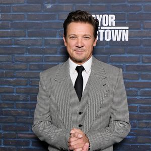 Jeremy Renner verrät: MCU-Legende sollte ganz anders sterben