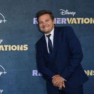 People's Choice Awards: Jeremy Renner hält emotionale Rede
