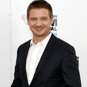 "Ein Wunder": Jeremy Renner erholt sich nach Unfall sehr gut
