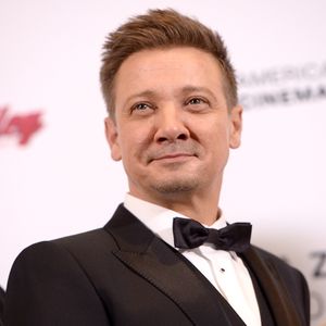 Nach Unfall: Jeremy Renners Rosenkrieg mit Ex-Frau beendet