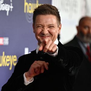Nach Unfall: Jeremy Renners Tochter hat ihm sehr geholfen!