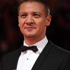 Papas Stolz! Dieser süße Fratz ist Jeremy Renners Tochter