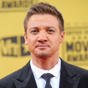 Nach schrecklichem Unfall: Jeremy Renner durfte nach Hause!