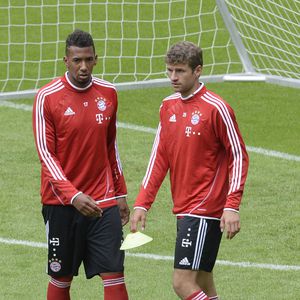 Mit seinem Sohn: Jérôme Boateng teilt seltenes Familien-Pic