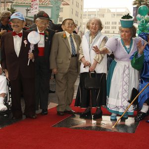 "Zauberer von Oz"-Munchkin: Jerry Maren stirbt mit 98 Jahren