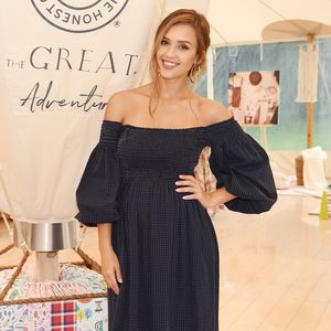 Jessica Alba in Trauer: Sie verlor zwei Hunde in zwei Wochen
