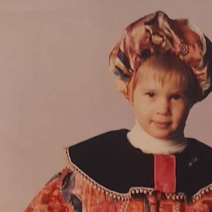 Schick: Welche Influencerin steckt hinter diesem Kinderbild?