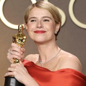 So tickt Oscar-Gewinnerin Jessie Buckley privat