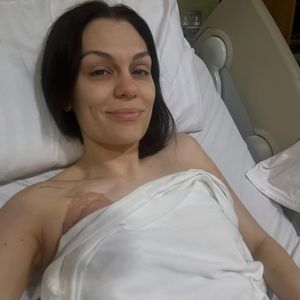 Jessie J gibt ein emotionales Update nach Mastektomie