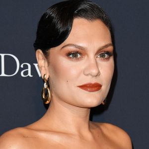 Jessie J klärt auf: Ihr Brustkrebs ist noch nicht ganz weg