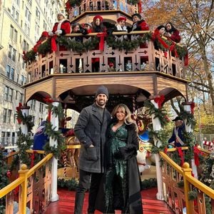 Glitzernde Kugel: Jessie James Decker zeigt ihren Babybauch
