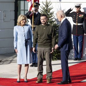 Unangebracht? Ukraine-Präsident ohne Anzug im Weißen Haus