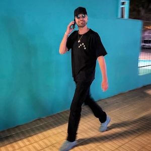 Neues Image: Jimi Blue Ochsenknecht startet als DJ durch
