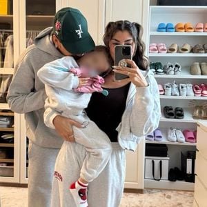 Yeliz Koc teilt Familienbild mit Jimi Blue und Tochter Snow