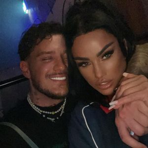Während Liebes-Trip: Hat JJ um Katie Price' Hand angehalten?