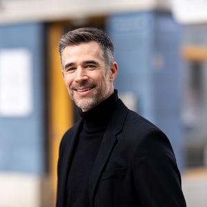 Erst mit Anfang 40 geoutet: Jo Weil bereut langes Zögern
