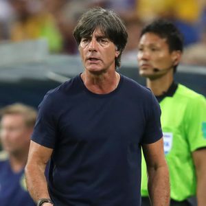 Anti-Presswurst: Jogi Löw im Lässig-Look gegen Schweden!
