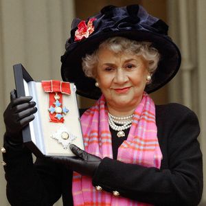 "Stalin"-Bekanntheit Joan Plowright stirbt mit 95 Jahren