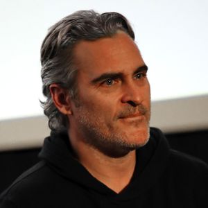 Joaquin Phoenix wurde bei Jane Fondas Klima-Demo verhaftet!